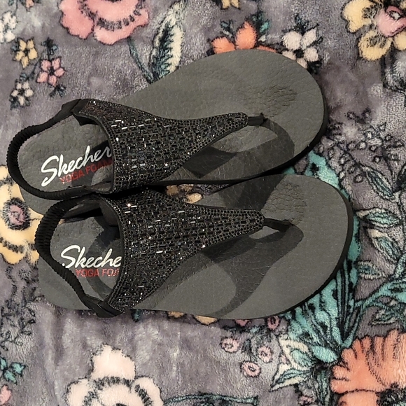 Skechers Shoes - Skechers Sandals